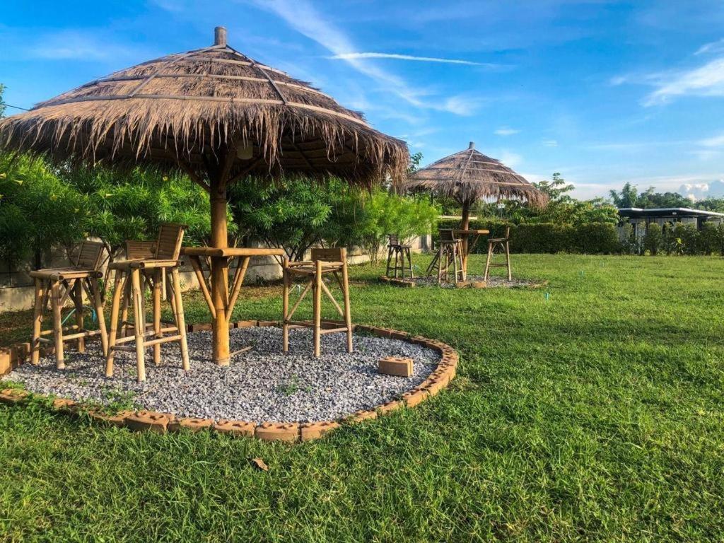 Boxotel Ban Nong Chik  Exterior foto
